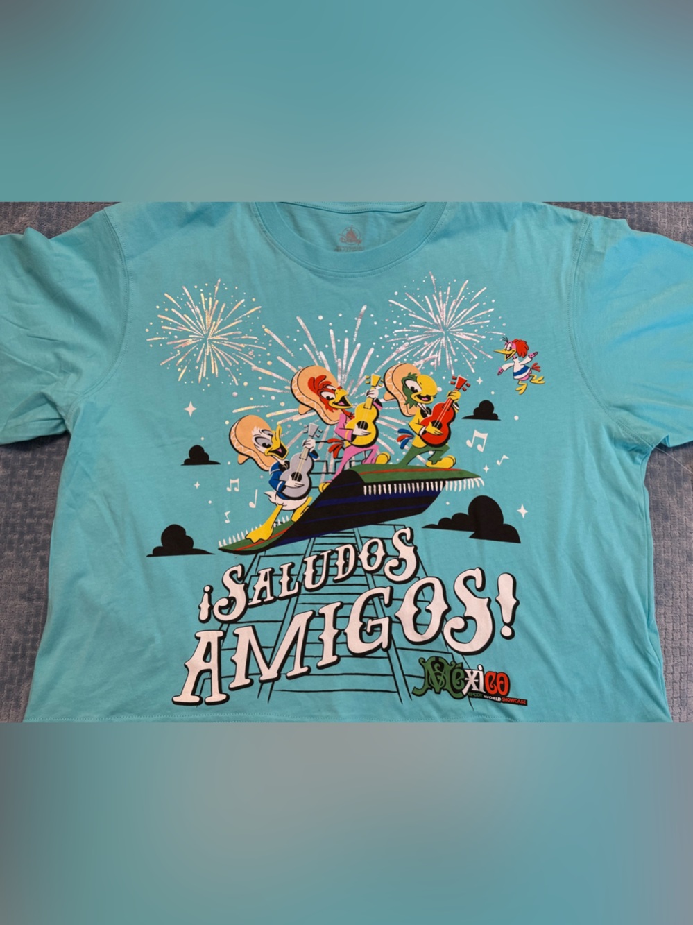 Disney Epcot Mexico Tres Cabarellos "¡Saludos Amigos!" Adult Mid crop  Large